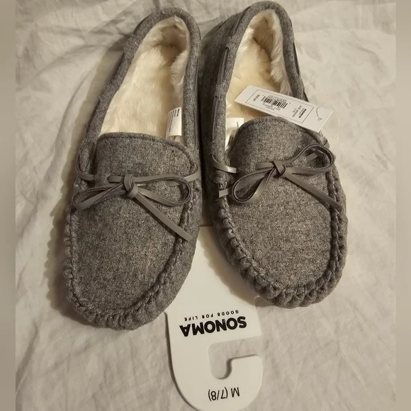Sonoma Gray Moccasin 7/8 Women's Slippers Medium - Picture 2 of 10